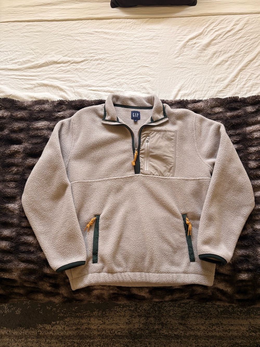 Gap Fleece Half zip sweater